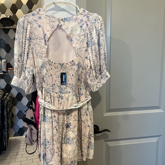 Express skort nwt - Picture 4 of 5